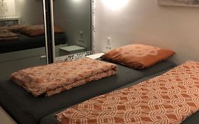 Wunderschoenes 2 Zimmer Apartment Zentrum Goldstadt