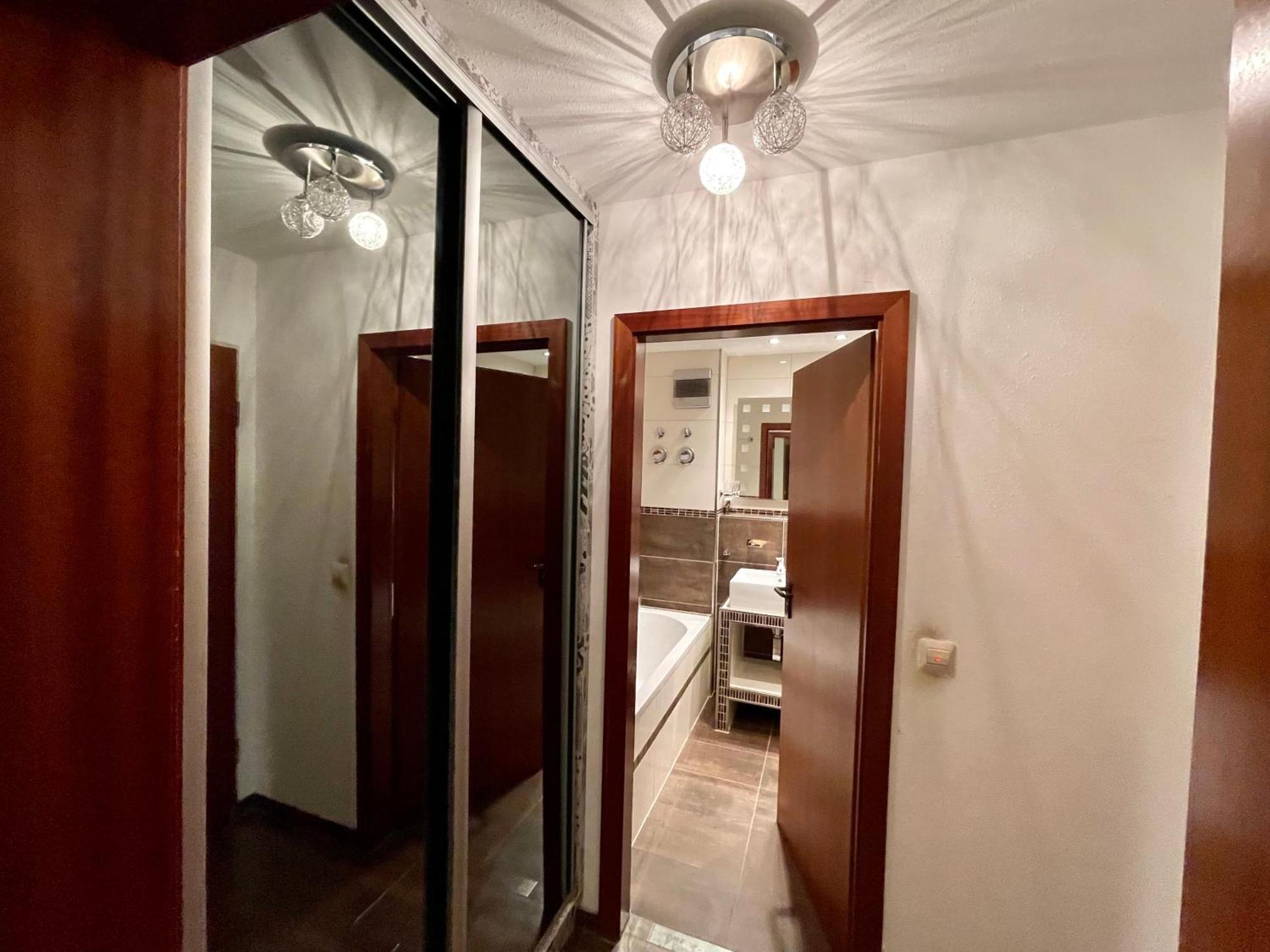 Wunderschoenes 2 Zimmer Apartment Zentrum Goldstadt Pforzheim Buitenkant foto
